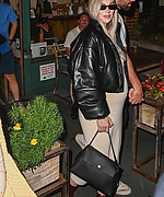 VKA006.jpg