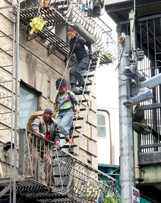Click to view full size image
==============
VKA002.jpg VKA002.jpg